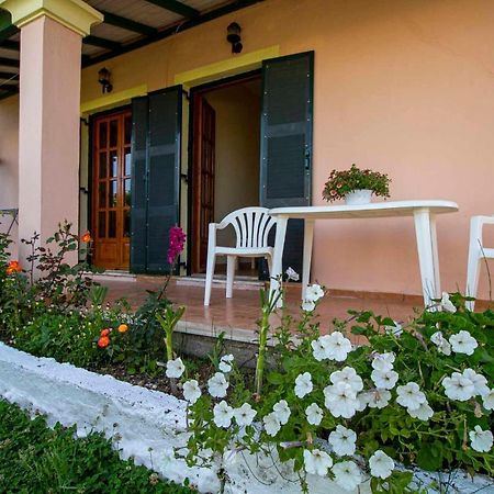 Tzoras‌ ‌Apartments‌ ‌Roda‌ ‌Corfu‌ Litheres Exteriör bild