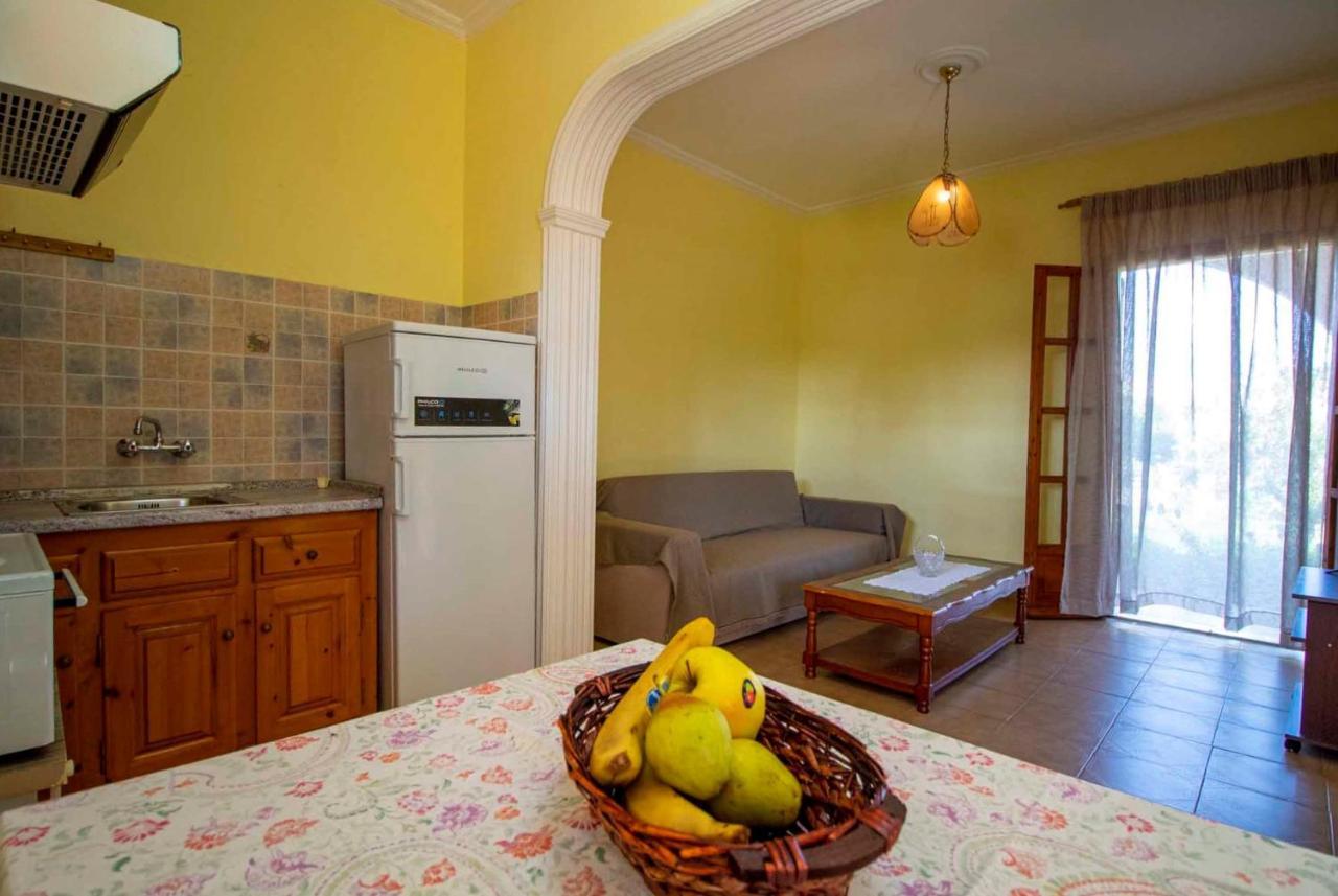 Tzoras‌ ‌Apartments‌ ‌Roda‌ ‌Corfu‌ Litheres Exteriör bild