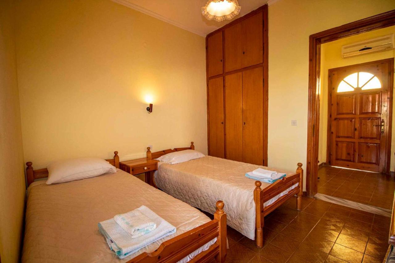 Tzoras‌ ‌Apartments‌ ‌Roda‌ ‌Corfu‌ Litheres Exteriör bild