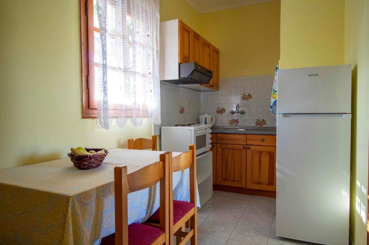 Tzoras‌ ‌Apartments‌ ‌Roda‌ ‌Corfu‌ Litheres Exteriör bild