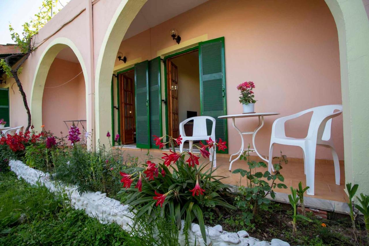 Tzoras‌ ‌Apartments‌ ‌Roda‌ ‌Corfu‌ Litheres Exteriör bild