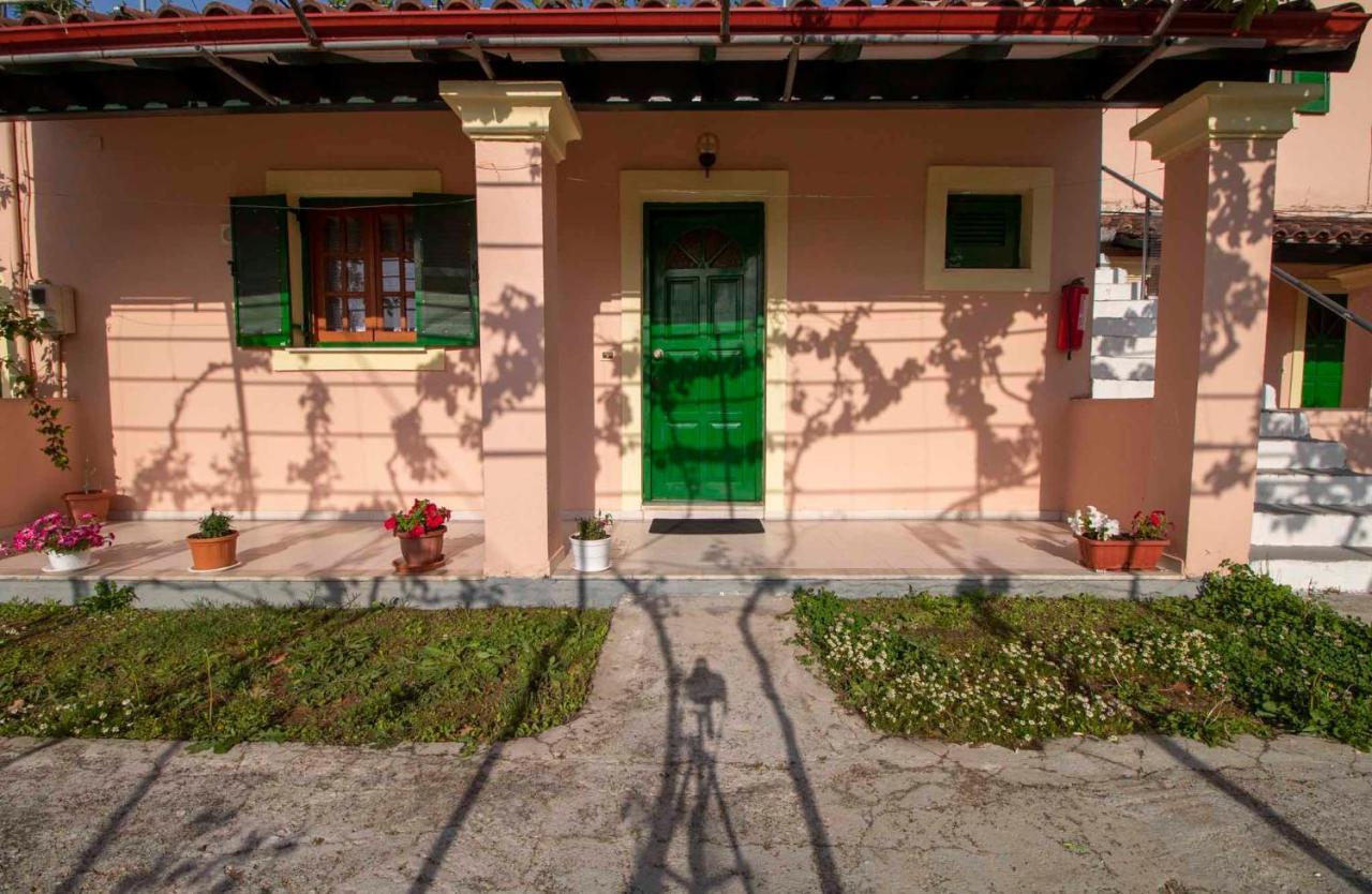 Tzoras‌ ‌Apartments‌ ‌Roda‌ ‌Corfu‌ Litheres Exteriör bild