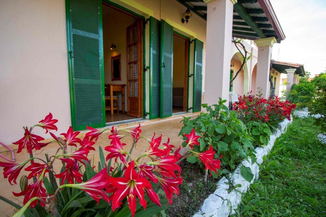 Tzoras‌ ‌Apartments‌ ‌Roda‌ ‌Corfu‌ Litheres Exteriör bild