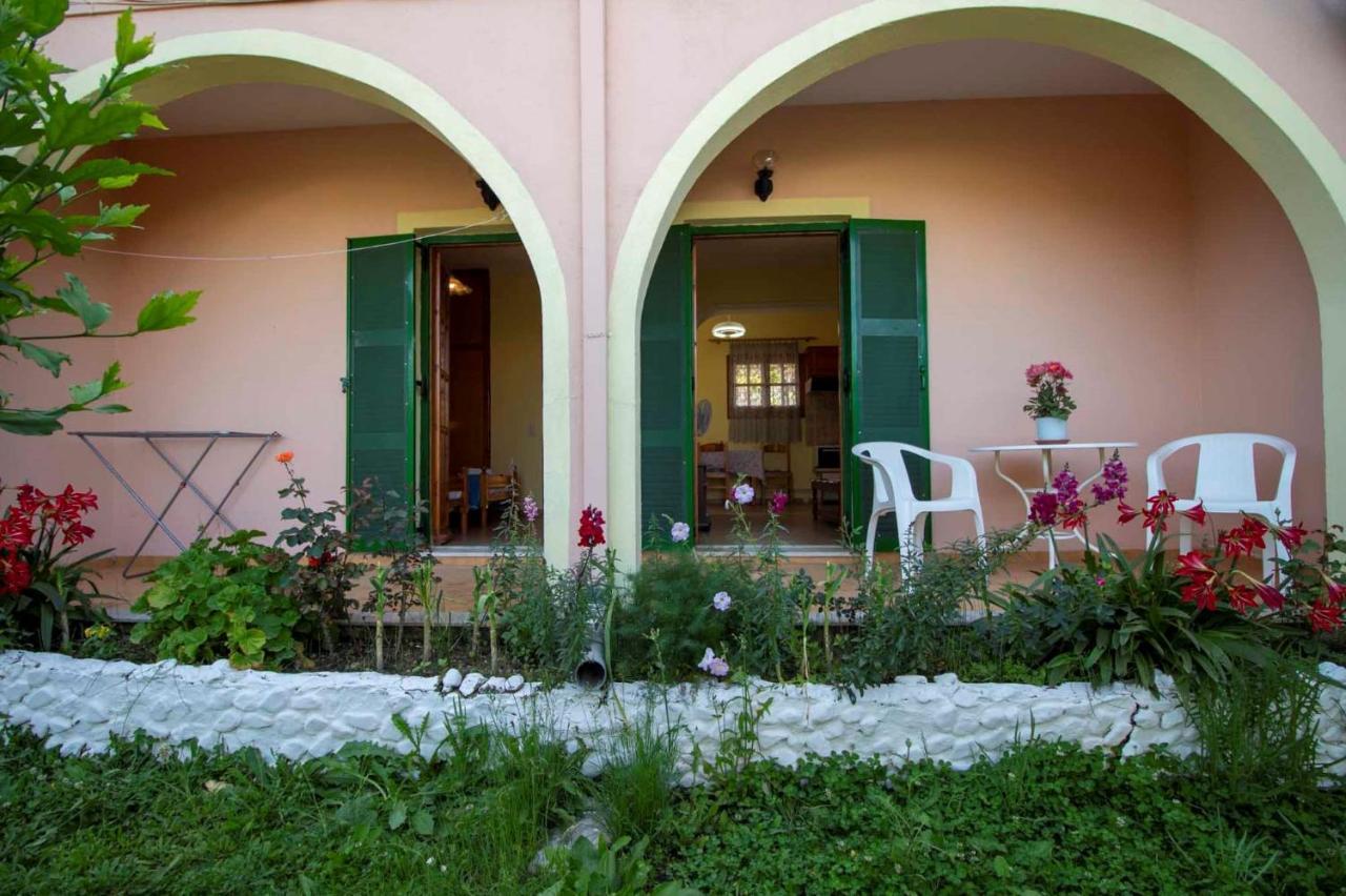 Tzoras‌ ‌Apartments‌ ‌Roda‌ ‌Corfu‌ Litheres Exteriör bild