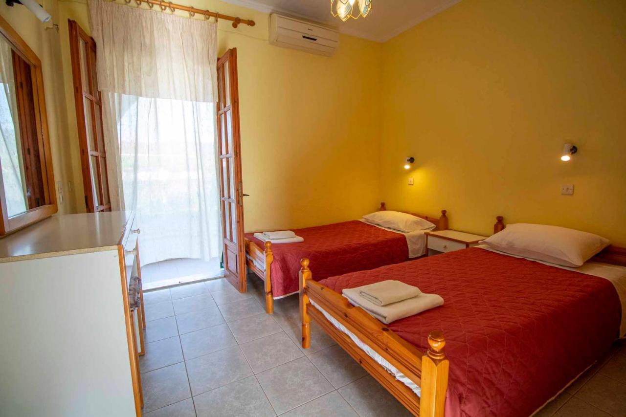 Tzoras‌ ‌Apartments‌ ‌Roda‌ ‌Corfu‌ Litheres Exteriör bild